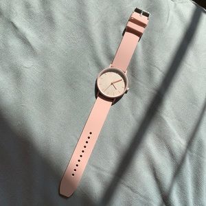 Blush watch!